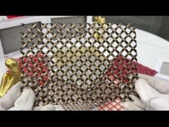 شبكة سلكية زخرفية من النحاس القديم