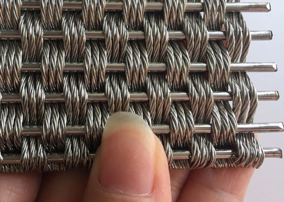 5.5mm الزخرفية شبكة الصلب المعمارية المعدنية المرنة المنسوجة لأغطية العمود