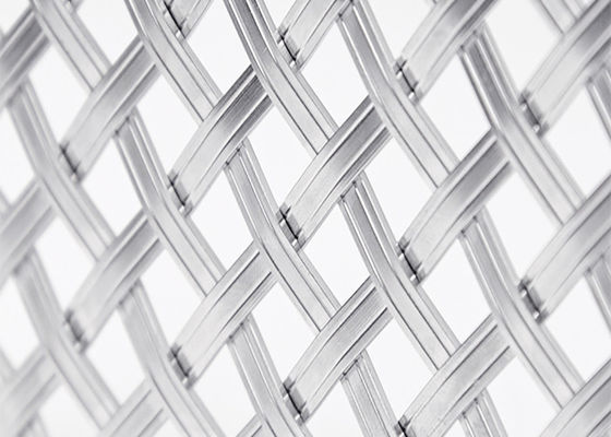 0.5m-2.0m عرض شبكة معمارية 1.2mm-5.0mm حجم الفتح