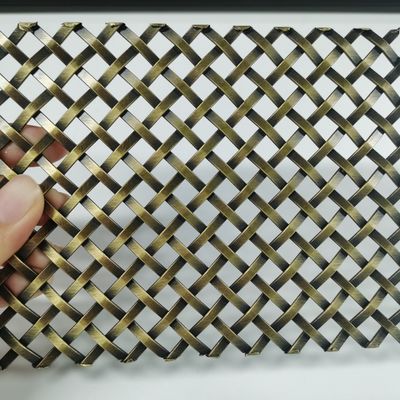 شبكة سلكية منسوجة مزخرفة معتمدة وفقًا لمعيار ISO9001، تصميم سهل التنظيف، درجة ميل مسطحة 10 مم