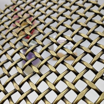 شبكة سلكية منسوجة زخرفية بملعب مسطح 10 مم بقطر مسطح 1.5 × 3.5 مم ووزن 8.6 كجم/متر مربع